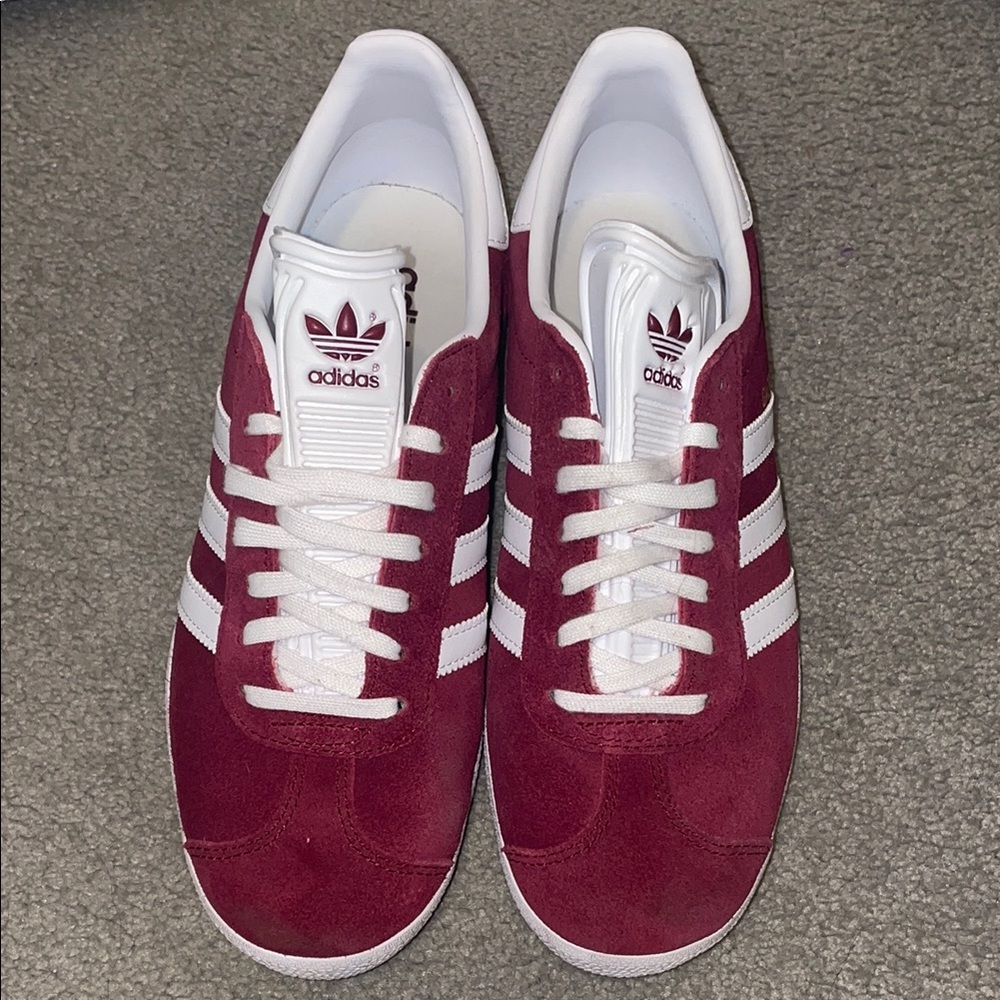 Adidas Women’s/Men's Red Gazelle Sneakers